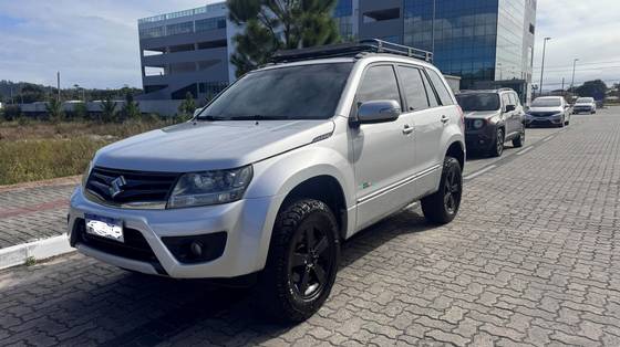 SUZUKI GRAND VITARA 2.0 PREMIUM 4X4 16V GASOLINA 4P AUTOMÁTICO SUZUKI GRAND VITARA 2.0 PREMIUM 4X4 16V GASOLINA 4P AUTOMÁTICO